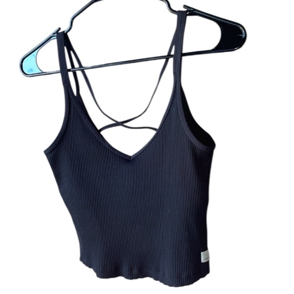 Vuori Women's Black Ribbed Tank Top - Picture 4 of 10